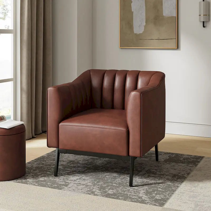 Chaise industrielle en cuir avec capitonnage en canal et pieds en métal