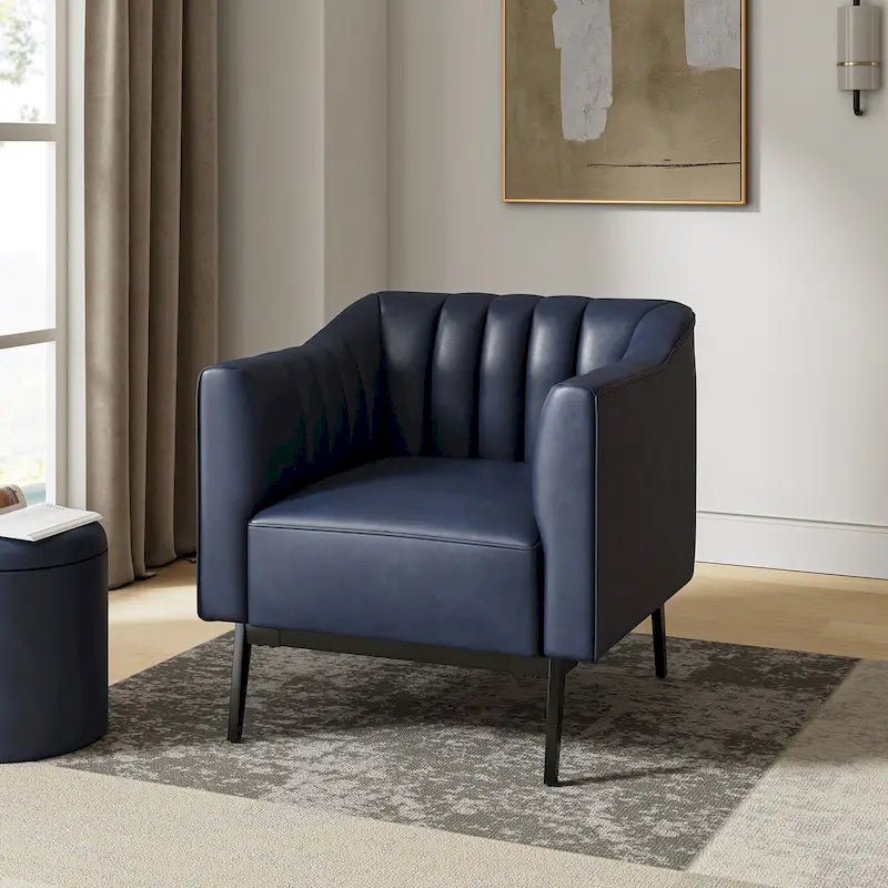 Chaise industrielle en cuir avec capitonnage en canal et pieds en métal