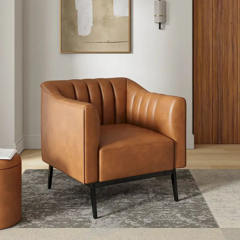 Chaise industrielle en cuir avec capitonnage en canal et pieds en métal