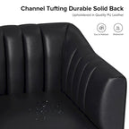 Chaise industrielle en cuir avec capitonnage en canal et pieds en métal