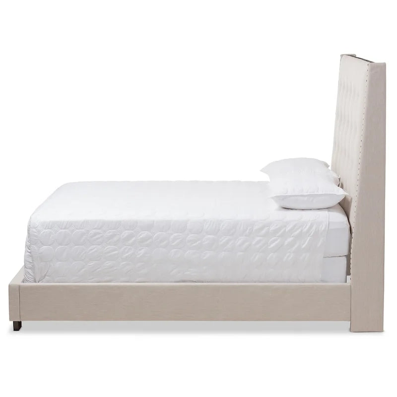 Lit contemporain tapissé de tissu