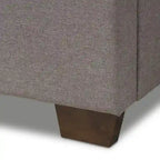 Lit contemporain tapissé de tissu