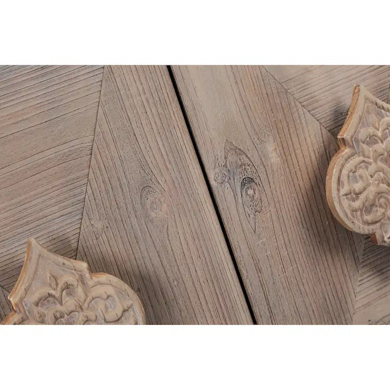 Buffet bas sculpté de fleurs antiques pour le rangement